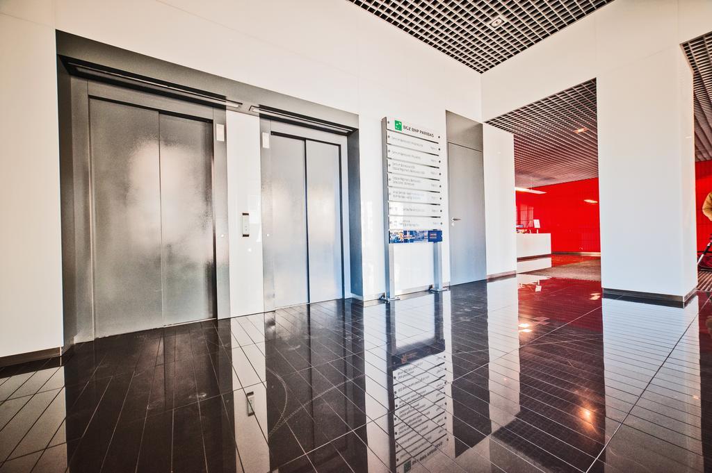 Good Time Apartments - Boznicza 1 I Male Garbary 8 Poznan Ngoại thất bức ảnh