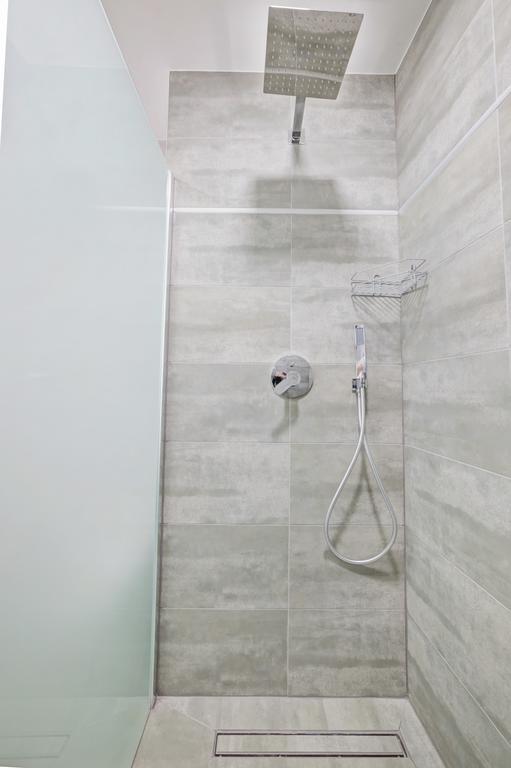 Good Time Apartments - Boznicza 1 I Male Garbary 8 Poznan Ngoại thất bức ảnh
