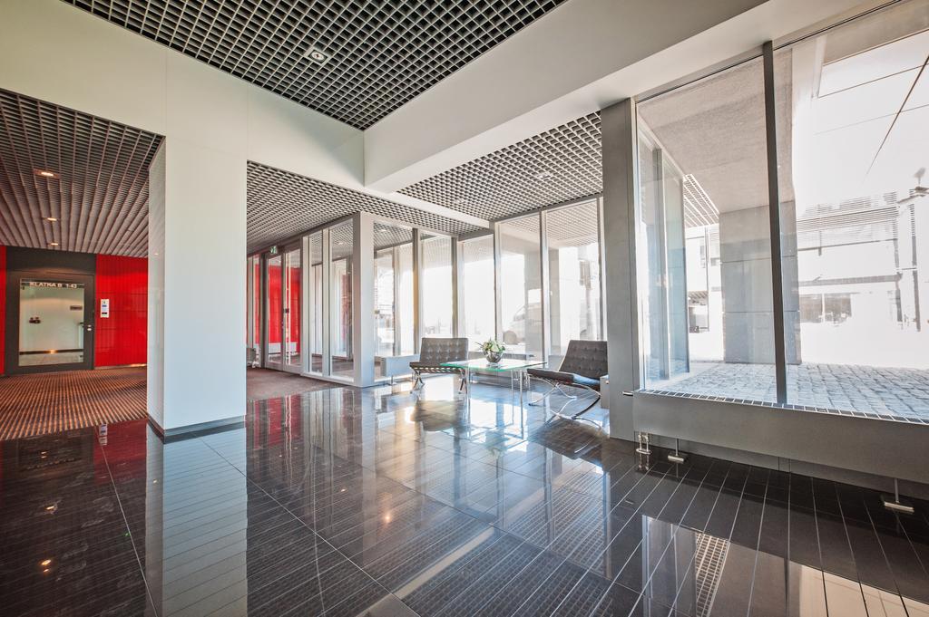 Good Time Apartments - Boznicza 1 I Male Garbary 8 Poznan Ngoại thất bức ảnh