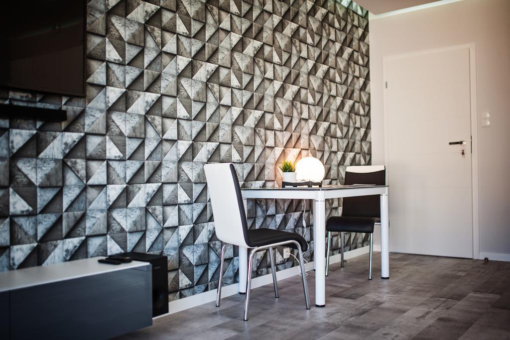 Good Time Apartments - Boznicza 1 I Male Garbary 8 Poznan Ngoại thất bức ảnh